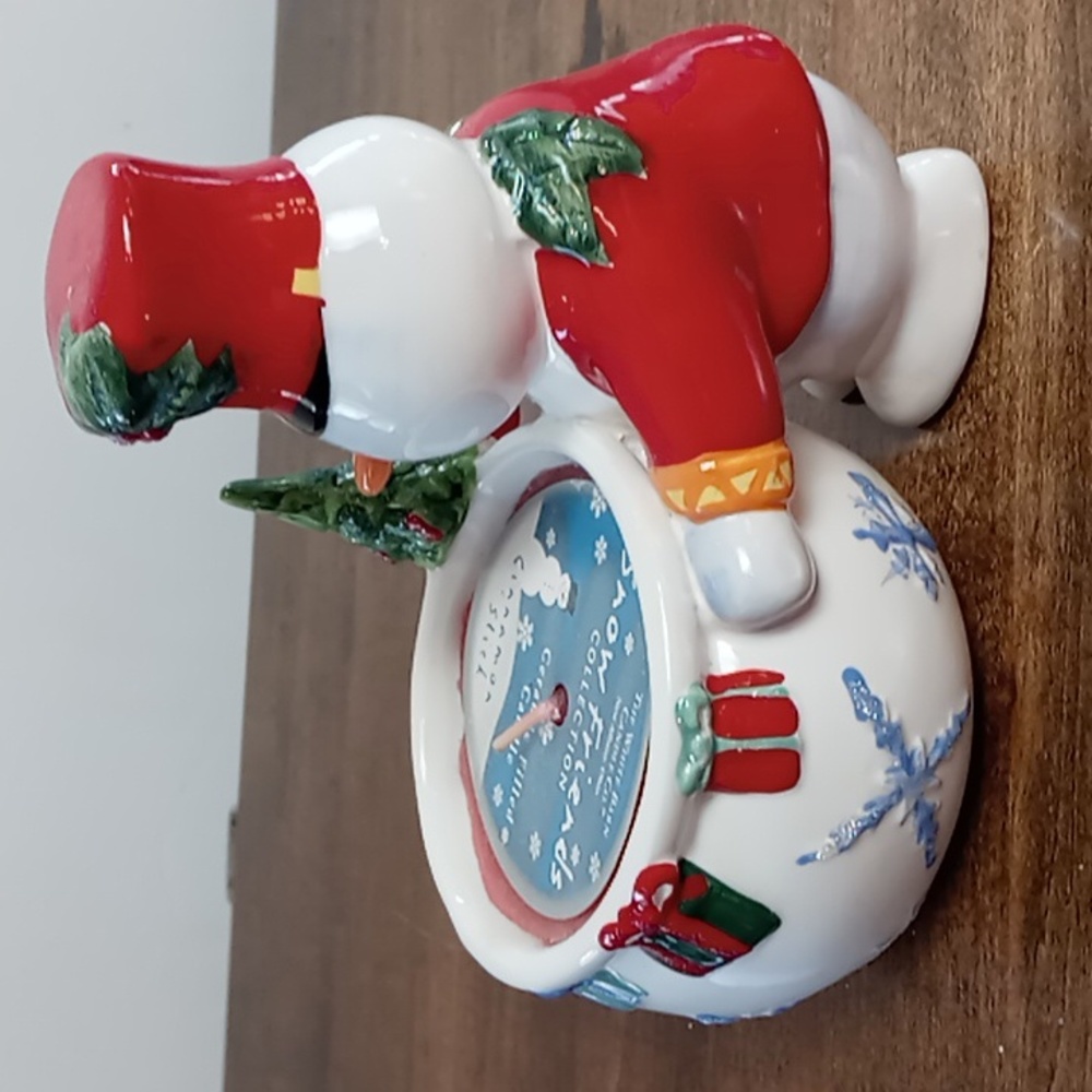 The White Barn Snowman Ceramic Filled Candle Cinnamon Stick NWT - Picture 4 of 6